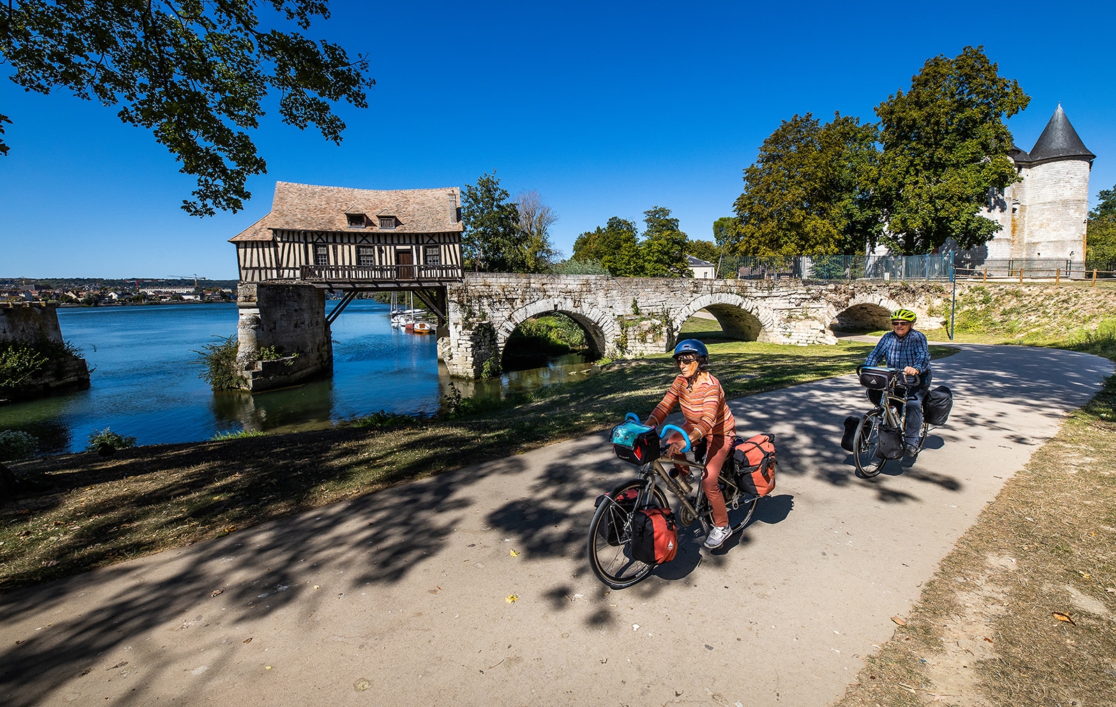 Vieux Moulin de Vernon. Seine à vélo. cyclistes. vélo ©Flick'R-CD27