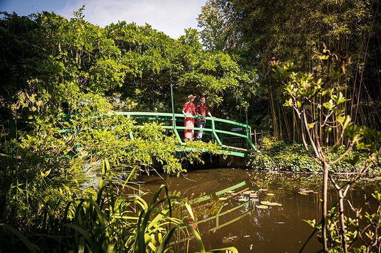 Le pont japonais dans les jardins de Claude Monet à Giverny